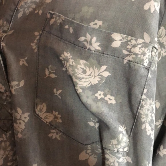 Blouse - Picture 5 of 5